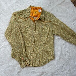 Wrangler Twenty X Fit Vintage / Retro  Floral Cowgirl Button-Up Shirt